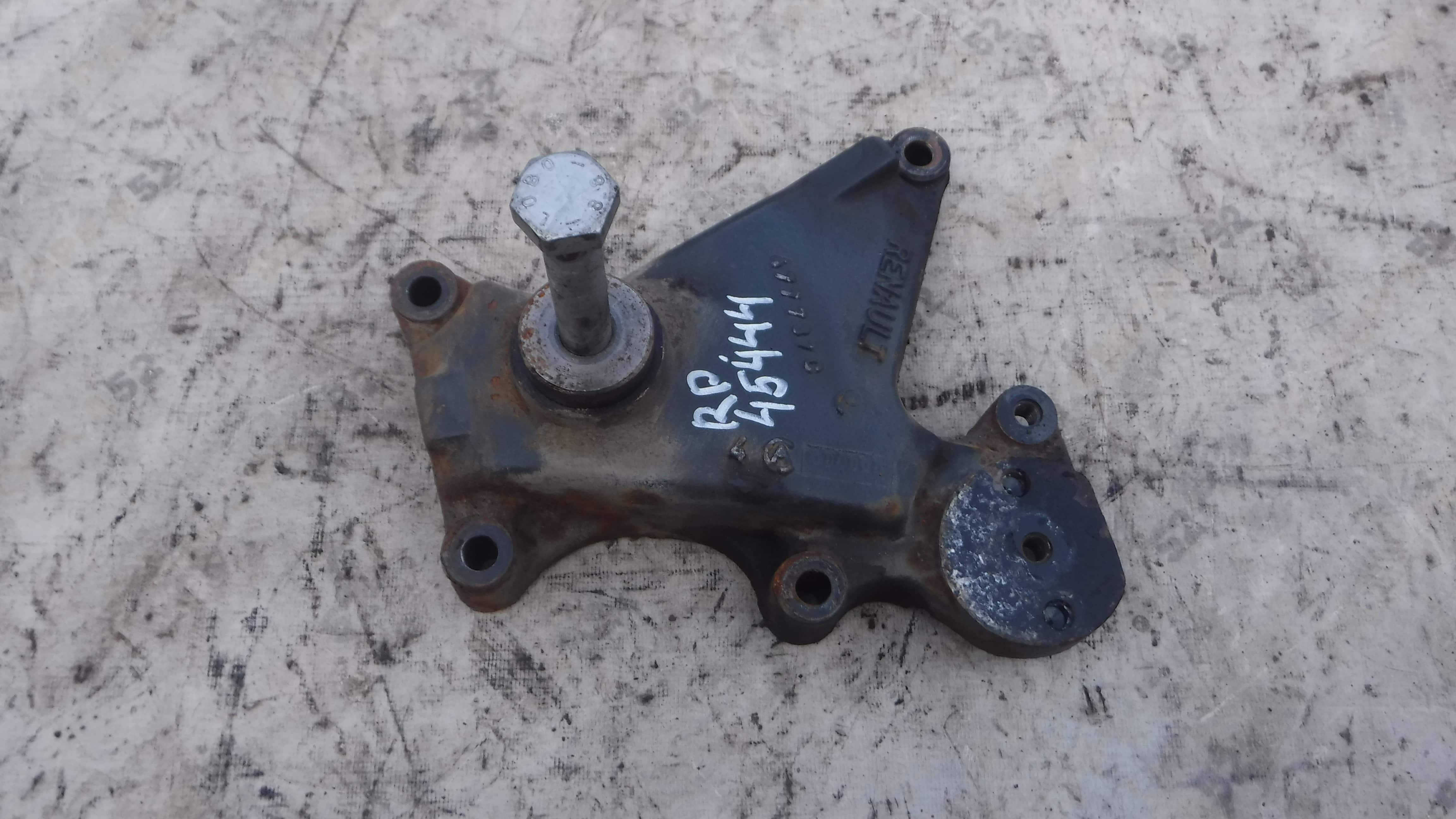 Кронштейн термомуфты 5010477737 Рено премиум Renault Premium DCI320 2005